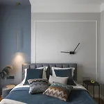 Ivis House - Classical With Balcony In Old Town