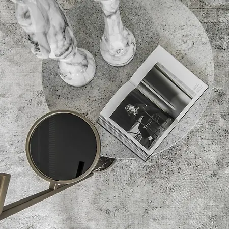 Ivis House - Classical With Balcony In Old Town 公寓 *