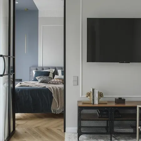 Апартаменты Ivis House - Classical With Balcony In Old Town *