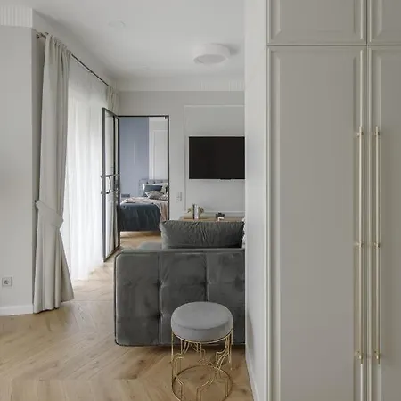 Apartment Ivis House Classical Old Town W Balcony