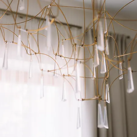 Ivis House - Classical With Balcony In Old Town Апартаменты