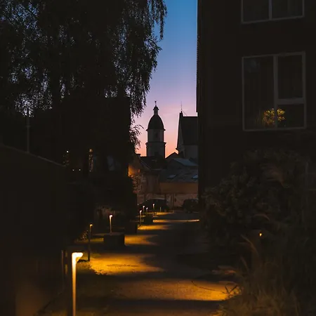 Апартаменты Ivis House - Classical With Balcony In Old Town Вильнюс