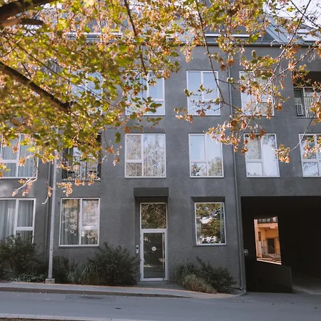 Ivis House - Classical With Balcony In Old Town 公寓 维尔纽斯