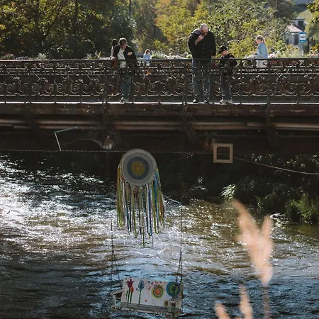 Ivis House - Classical With Balcony In Old Town Вильнюс