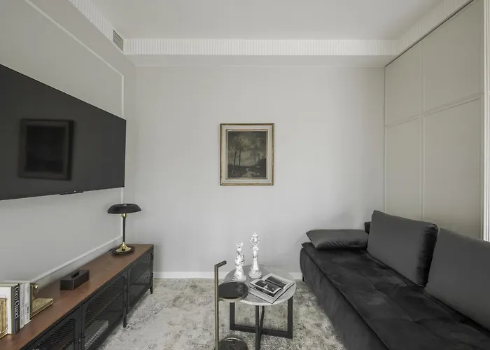 Ivis House - Classical With Balcony In Old Town Apartment Vilnius