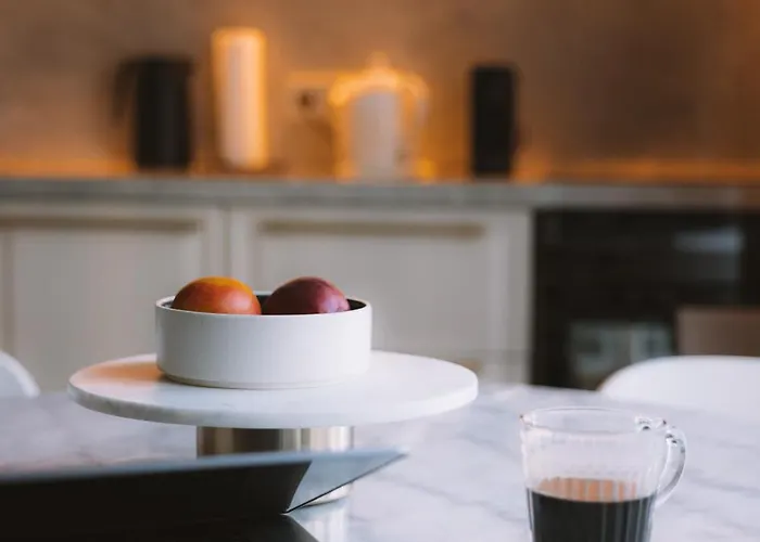 Ivis House - Classical With Balcony In Old Town ヴィリニュス