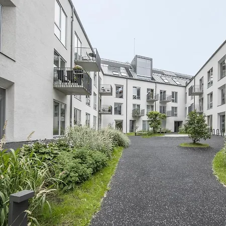 Ivis House - Classical With Balcony In Old Town * Вильнюс