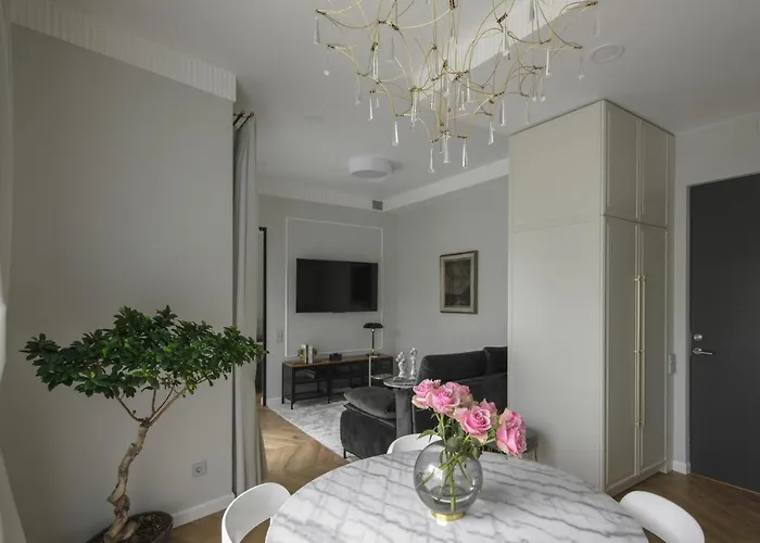 Апартаменты Ivis House - Classical With Balcony In Old Town *