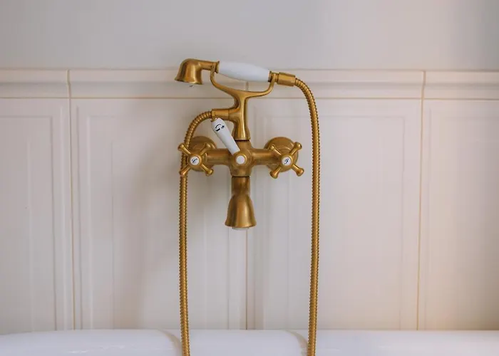 Ivis House - Classical With Balcony In Old Town Вильнюс