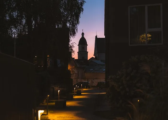 Apartamento Ivis House - Classical With Balcony In Old Town Vilna